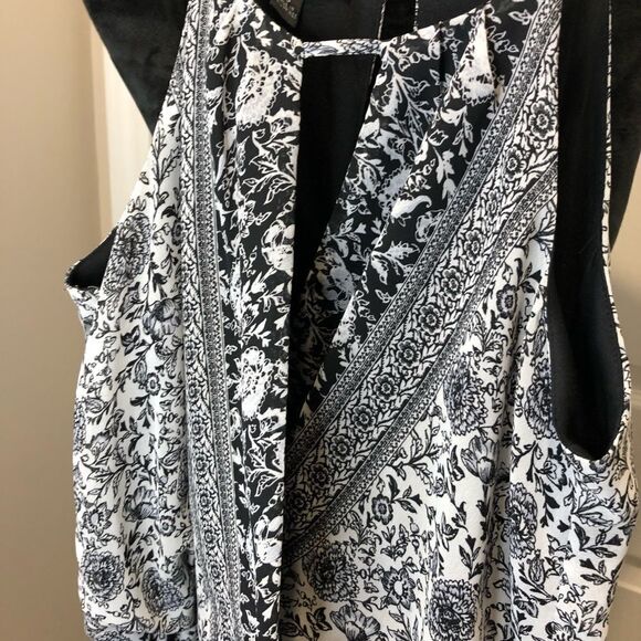 BCX black and white floral jumper romper x small - Picture 4 of 9